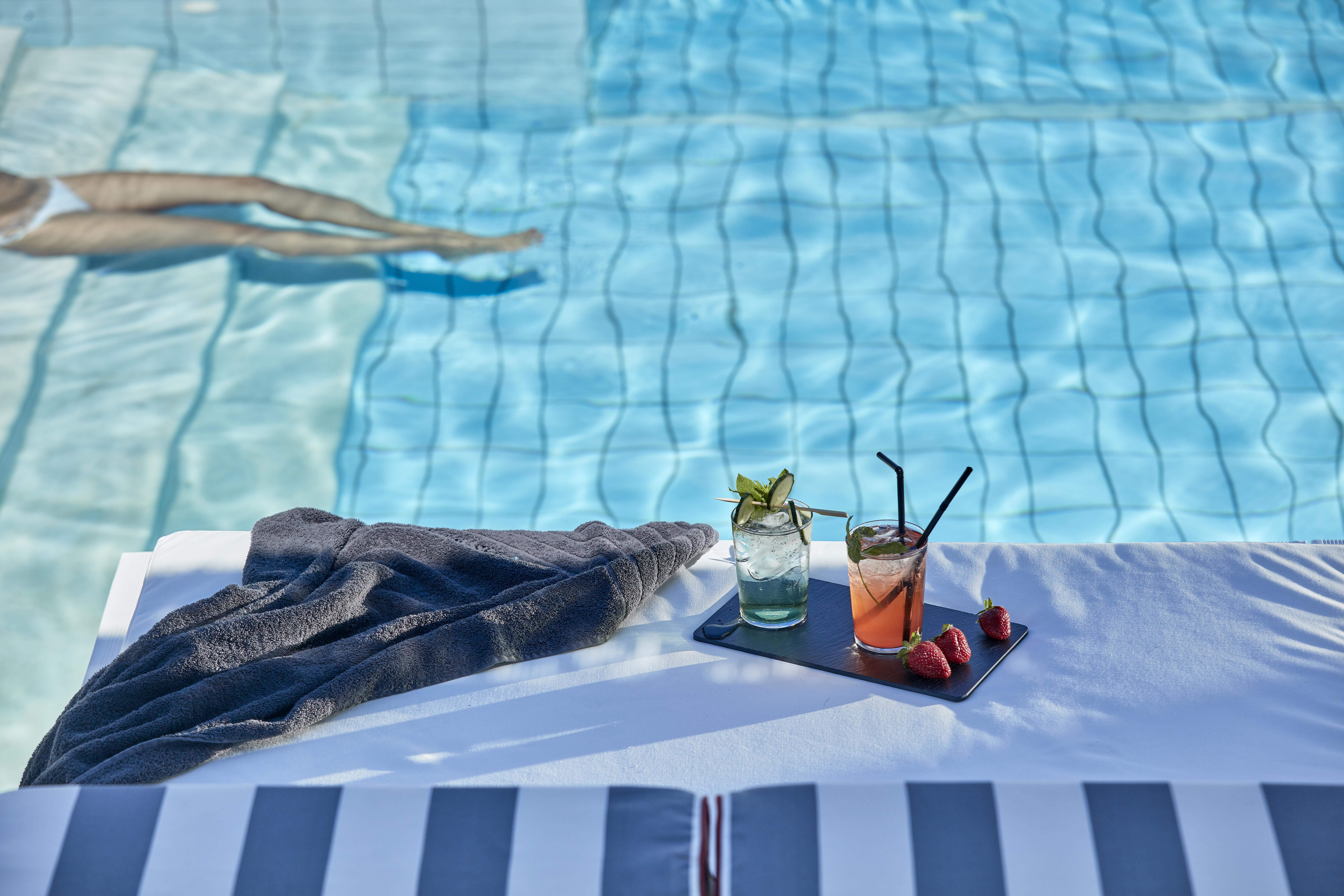 Hotel Mr And Mrs White Paros Nausa Exteriér fotografie