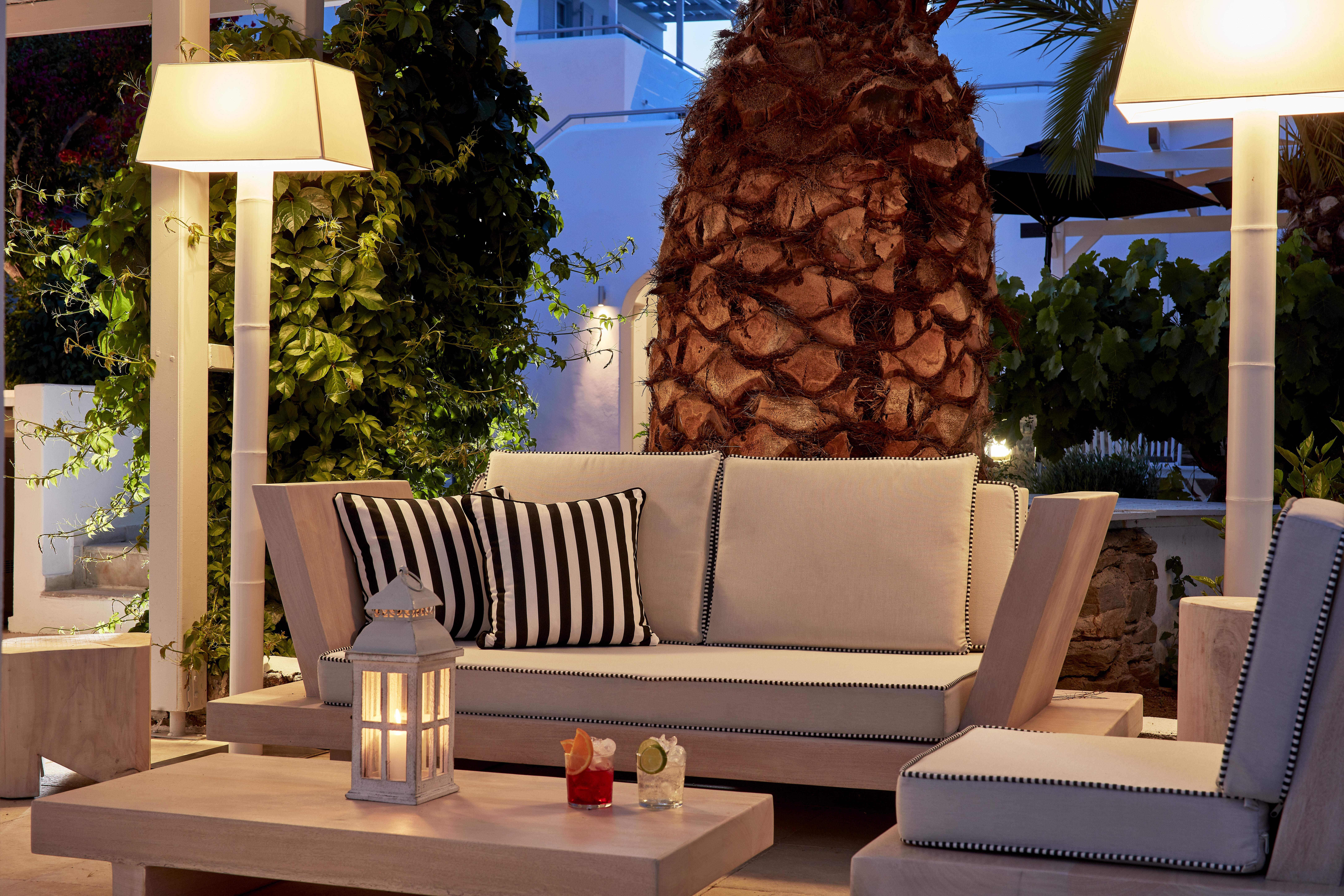 Hotel Mr And Mrs White Paros Nausa Exteriér fotografie