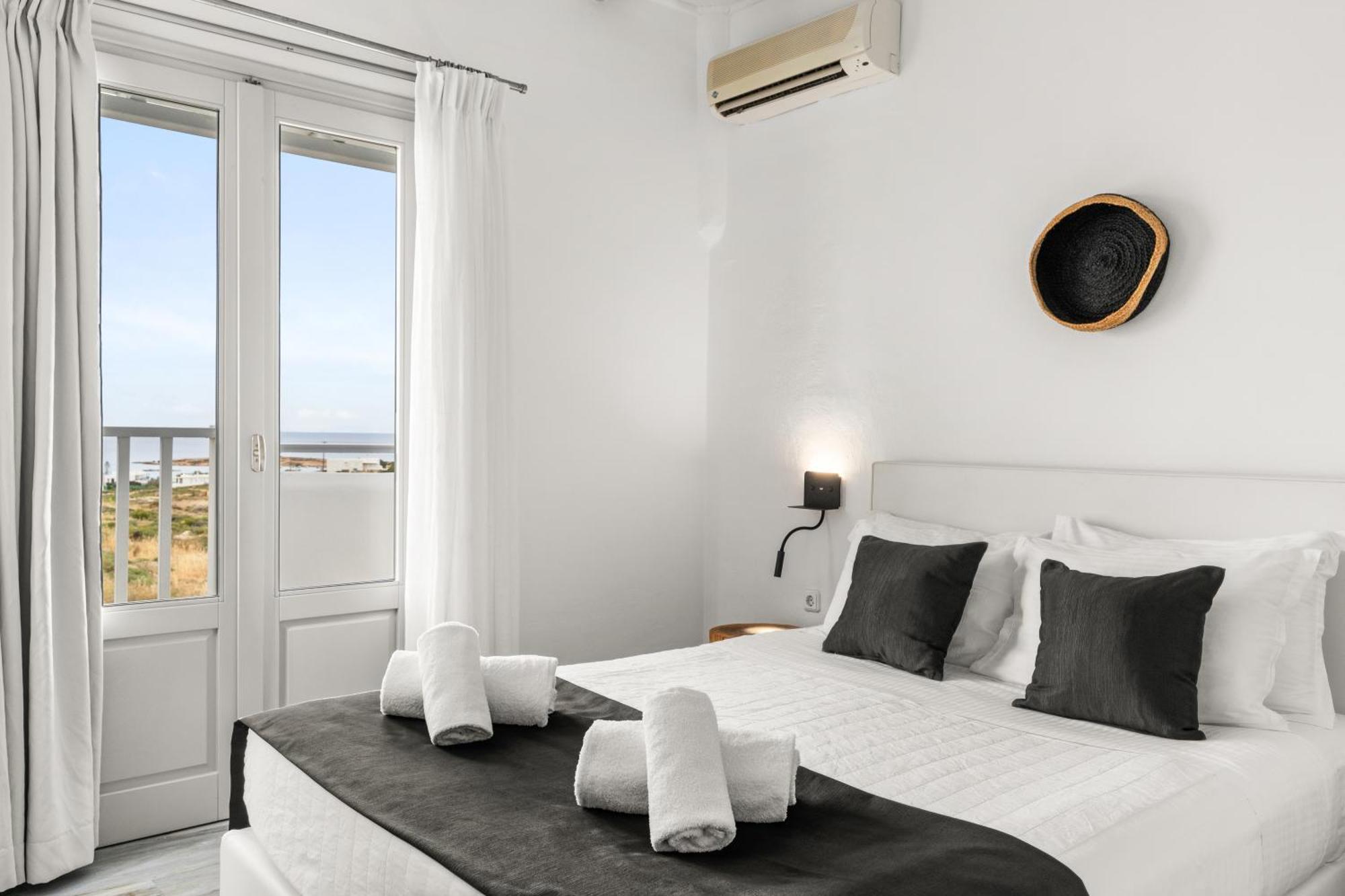 Hotel Mr And Mrs White Paros Nausa Exteriér fotografie